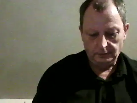 Snapshot of chubbybear2cum chatting on February 2025 11:47:01 PM chubbybear2cum online show from February 2025 11:47:01 PM