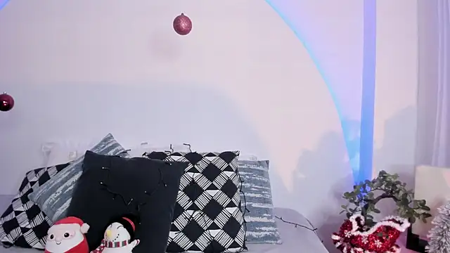 Snapshot of Grace_Duppon chatting on December 2024 10:55:01 PM Grace Duppon online show from December 2024 10:55:01 PM