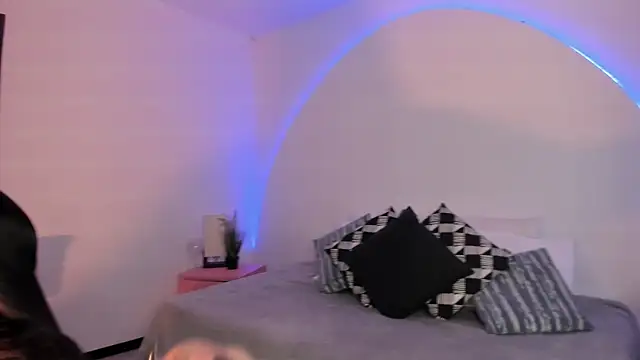 Snapshot of Grace_Duppon chatting on January 2025 10:31:01 PM Grace Duppon online show from January 2025 10:31:01 PM