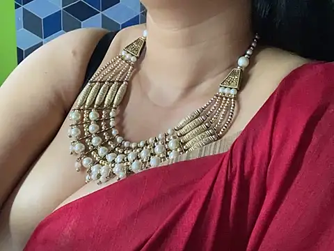 Aishwarya 101  online show from February 2025 10:34:01 PM