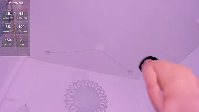 CodyTwink online show from November 2025 05:24:01 PM