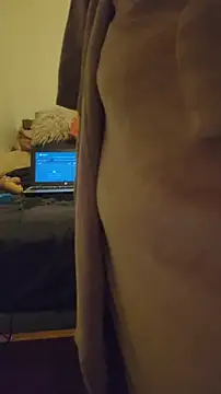 AllLeggs online show from April 2026 12:19:01 AM