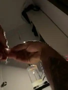 Snapshot of iksjwntns7l chatting on December 2025 07:48:02 AM iksjwntns7l online show from December 2025 07:48:02 AM