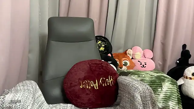 Unique-Beauty online show from February 2026 11:49:02 AM