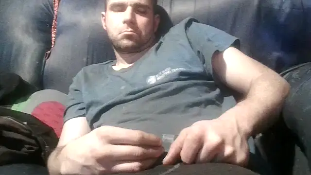 Snapshot of robeaulieu02 chatting on February 2025 09:09:01 AM robeaulieu02 online show from February 2025 09:09:01 AM