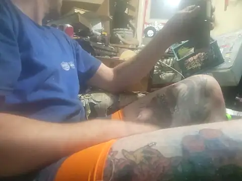 Snapshot of robeaulieu02 chatting on October 2025 08:37:01 AM robeaulieu02 online show from October 2025 08:37:01 AM