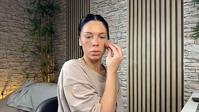 NattyFierros online show from December 2025 06:04:02 PM