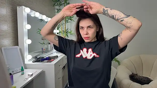 NattyFierros online show from April 2026 11:11:02 AM