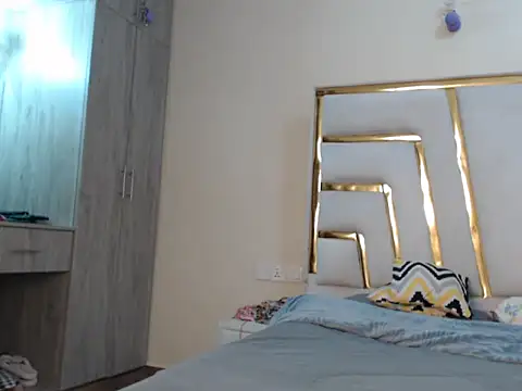 Snapshot of Ninna_bellah chatting on February 2025 09:05:02 PM Ninna bellah online show from February 2025 09:05:02 PM