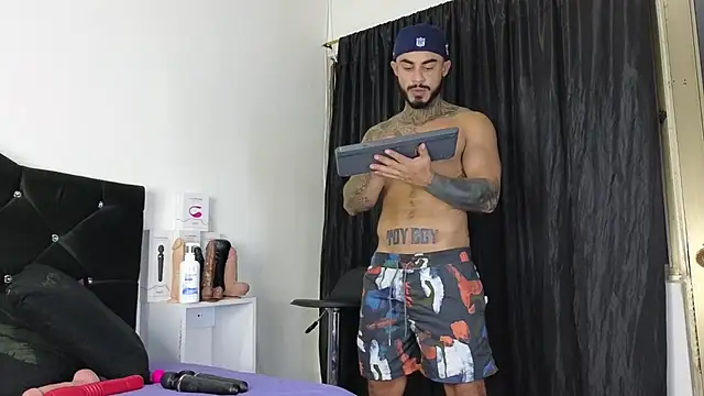 Snapshot of john_cartter1 chatting on February 2025 11:06:02 AM john cartter1 online show from February 2025 11:06:02 AM