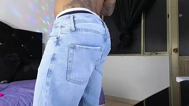 Snapshot of john_cartter1 chatting on March 2025 11:05:01 AM john cartter1 online show from March 2025 11:05:01 AM