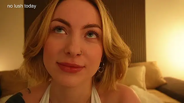 kris69kiss online show from July 2026 01:04:02 PM