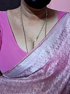 ananya956 online show from January 2026 06:42:02 PM