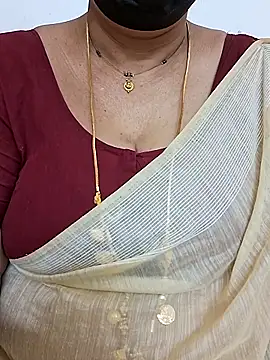 ananya956 online show from January 2026 11:03:02 PM