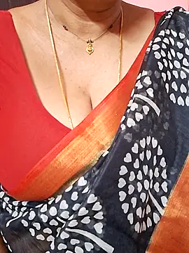 ananya956 online show from February 2026 07:54:01 PM