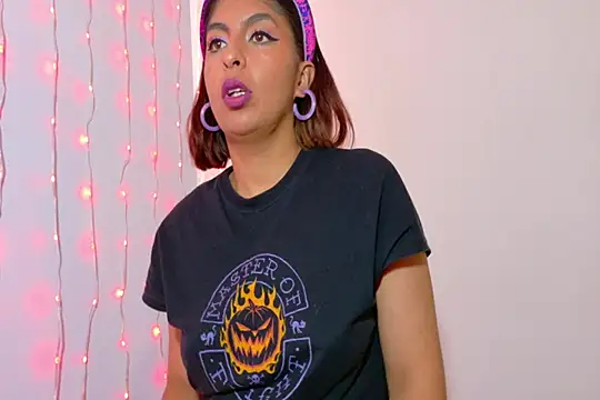 Snapshot of im_anna_ chatting on October 2025 06:38:02 PM im anna online show from October 2025 06:38:02 PM