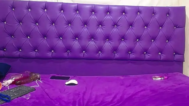 Malory Cortez online show from January 2025 05:40:01 AM