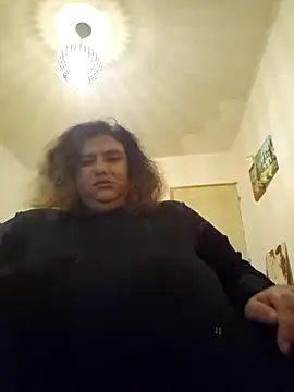 Snapshot of Nina95ggg chatting on December 2024 09:40:02 PM Nina95ggg online show from December 2024 09:40:02 PM