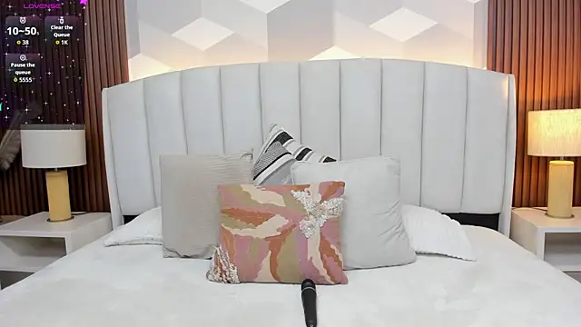 Marge lasander online show from December 2025 01:35:02 AM