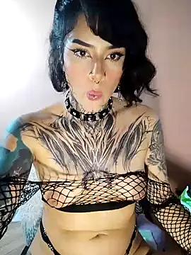 Snapshot of taaylor33 chatting on February 2025 05:05:02 AM taaylor33 online show from February 2025 05:05:02 AM