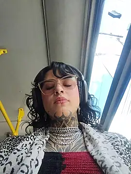 Snapshot of taaylor33 chatting on January 2026 03:59:01 PM taaylor33 online show from January 2026 03:59:01 PM