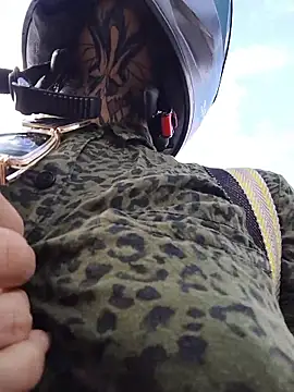 Snapshot of taaylor33 chatting on January 2026 08:56:01 PM taaylor33 online show from January 2026 08:56:01 PM