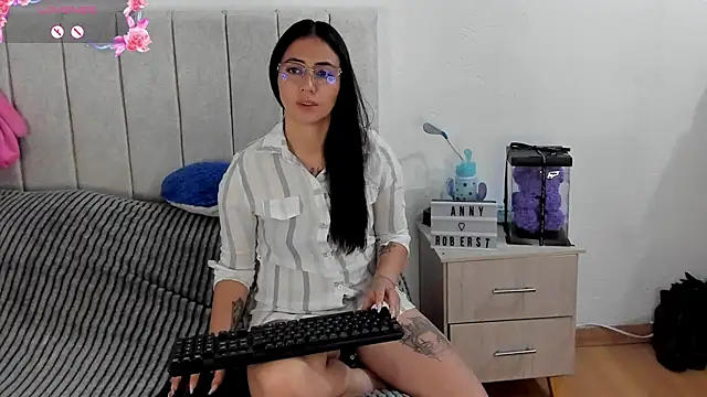 anny roberts online show from May 2026 03:19:02 PM