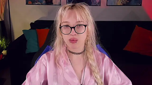 AmayaSakura online show from December 2024 09:17:02 PM