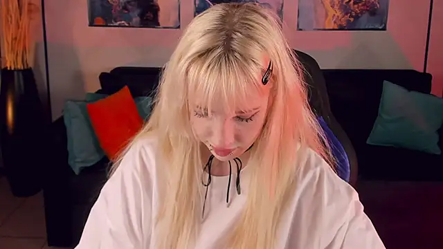 AmayaSakura online show from December 2024 01:01:02 AM