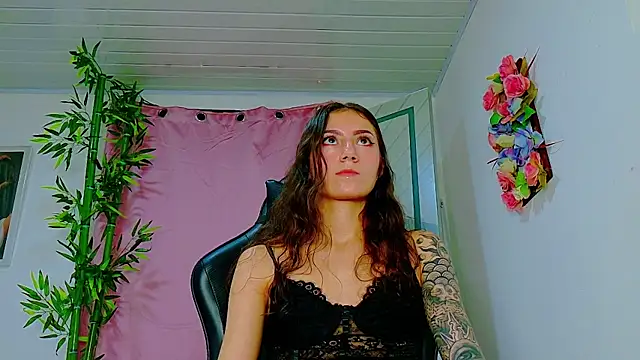 scarlet-jonesx online show from March 2026 01:20:01 AM