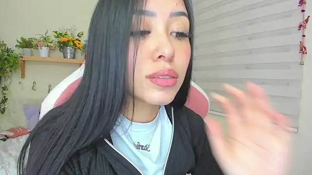 Starliee   online show from March 2025 12:11:02 AM