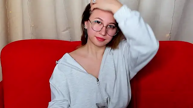 Snapshot of AsyaPink chatting on November 2025 08:26:01 AM AsyaPink online show from November 2025 08:26:01 AM