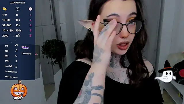 Dixi Pixi  online show from November 2025 05:39:01 AM