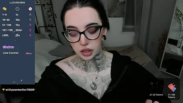 Dixi Pixi  online show from June 2026 06:42:02 AM
