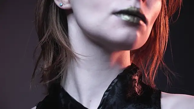 ginger hugs online show from November 2025 10:09:01 PM