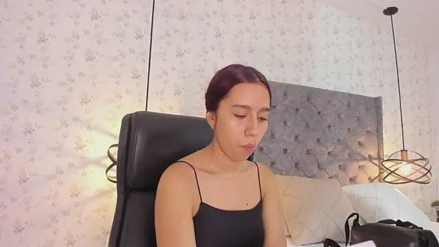 Snapshot of MissSussy chatting on May 2026 12:37:01 AM MissSussy online show from May 2026 12:37:01 AM