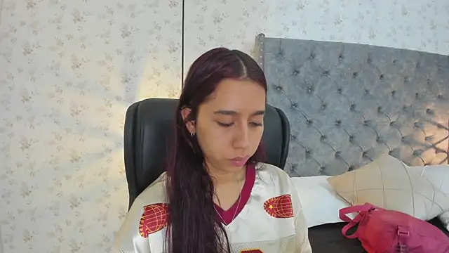 Snapshot of MissSussy chatting on May 2026 06:50:02 PM MissSussy online show from May 2026 06:50:02 PM