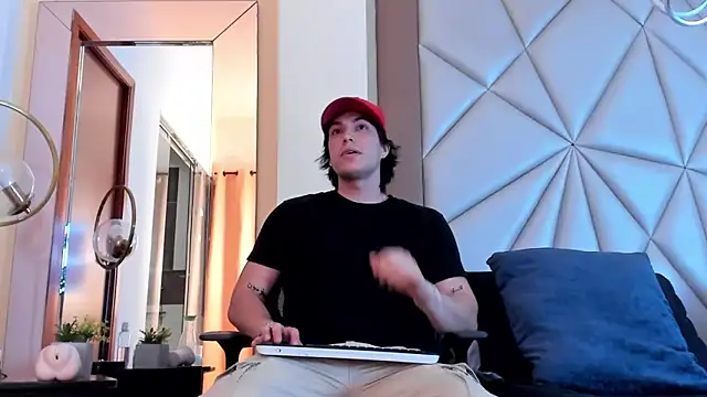 Karimferrer online show from February 2025 03:27:01 AM