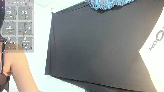 latinaStepmom online show from March 2026 12:59:02 AM