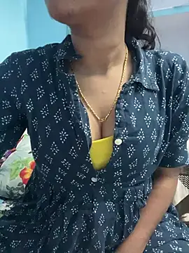 Snapshot of Spicy_sari_girl chatting on January 2025 10:52:02 AM Spicy sari girl online show from January 2025 10:52:02 AM