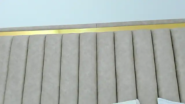 FreyaMoller online show from February 2026 07:03:02 PM