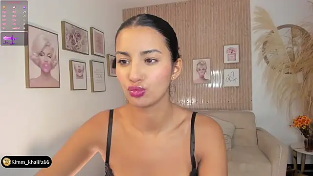 Kimm khalifa online show from February 2025 03:37:02 PM