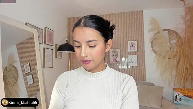 Kimm khalifa online show from March 2025 10:09:02 PM