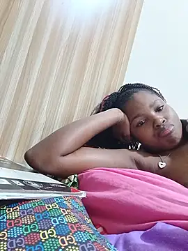 queen rae online show from May 2026 01:13:01 AM