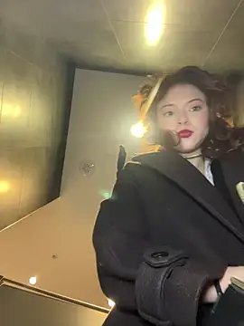 Snapshot of Times__Square chatting on March 2025 07:08:02 AM Times Square online show from March 2025 07:08:02 AM