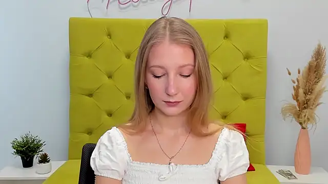 LolaWilsons online show from February 2026 07:12:01 AM