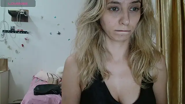 RexaRoberts online show from May 2026 03:31:01 PM