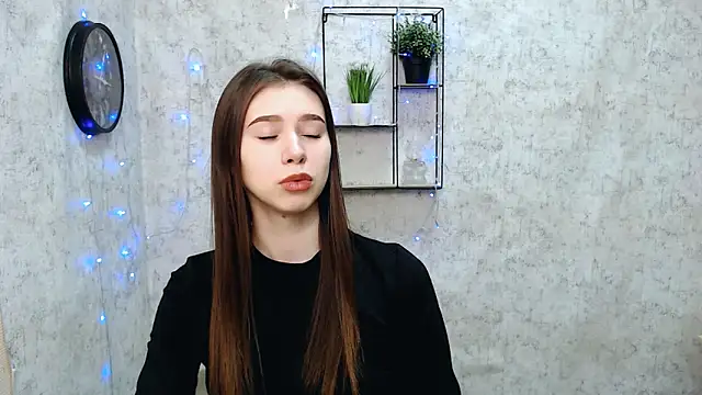Snapshot of EmiLims_ chatting on January 2025 01:25:02 PM EmiLims online show from January 2025 01:25:02 PM