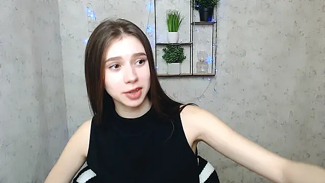 Snapshot of EmiLims_ chatting on March 2025 07:37:02 AM EmiLims online show from March 2025 07:37:02 AM