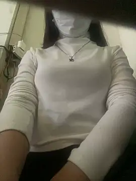 Snapshot of Tuongvy05 chatting on December 2024 07:40:01 AM Tuongvy05 online show from December 2024 07:40:01 AM